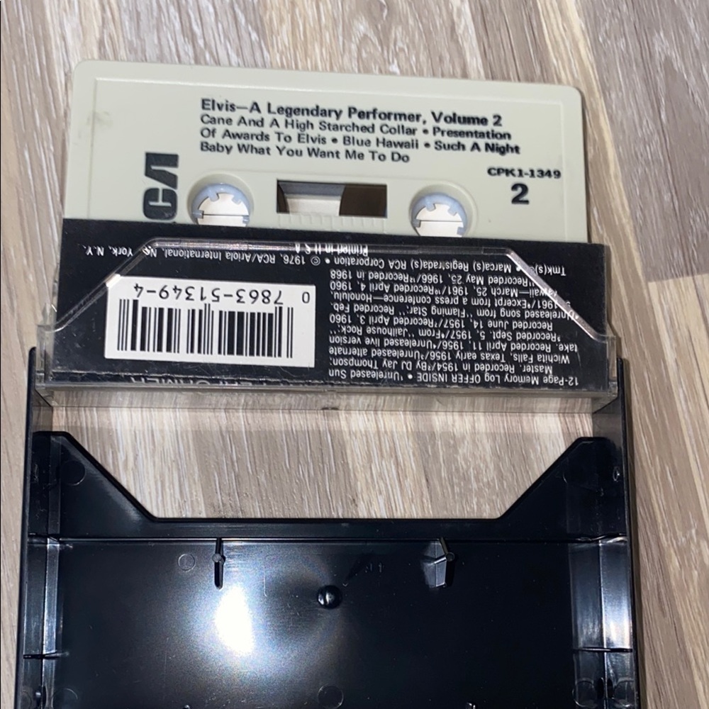 Elvis Presley Cassette Tape Collection - Picture 6 of 9